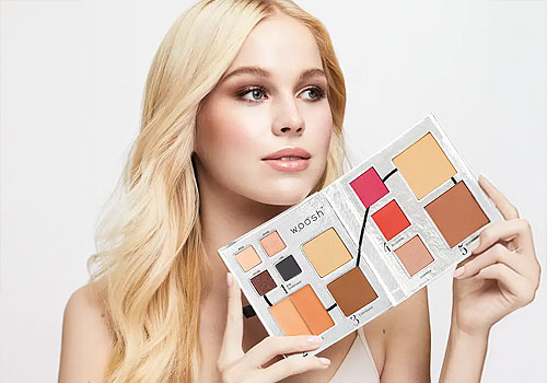 Arte of Beauty Awards - Woosh Beauty  Fold Out Face®
