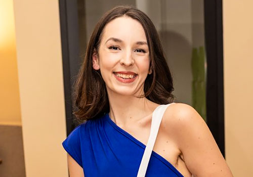 Arte of Beauty Awards Winner - Evangeline Sarney / CREATE AND MAKE UP  - Editorial Director/ Copy Lead